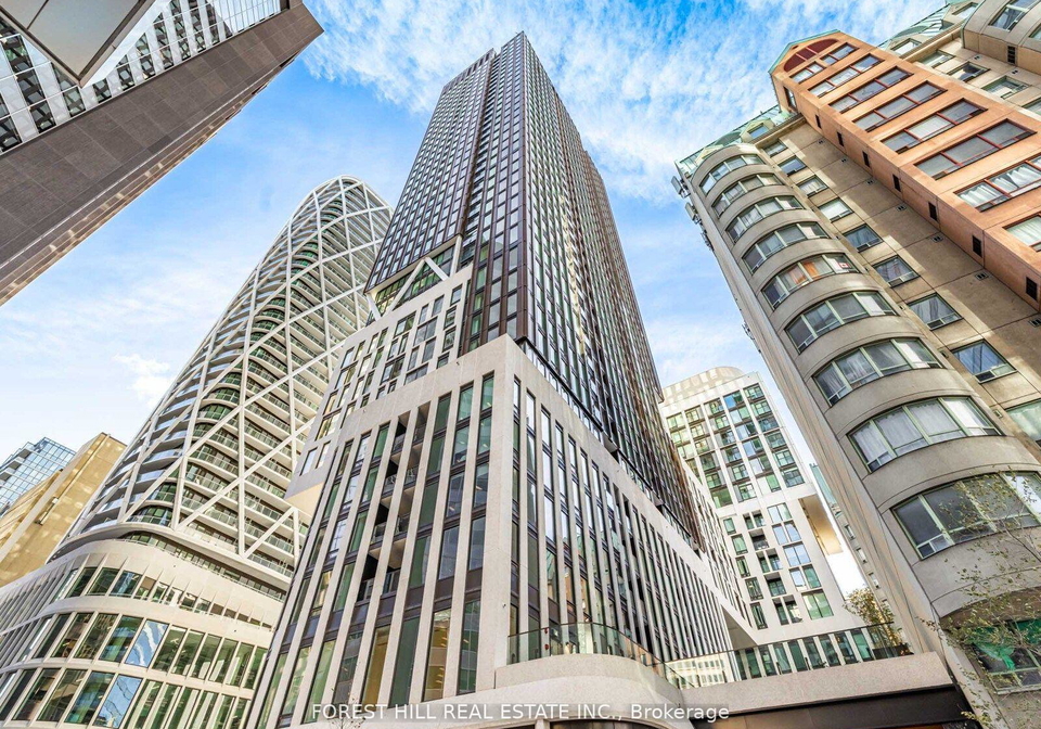 238-simcoe-street-toronto-ontario-c12687114