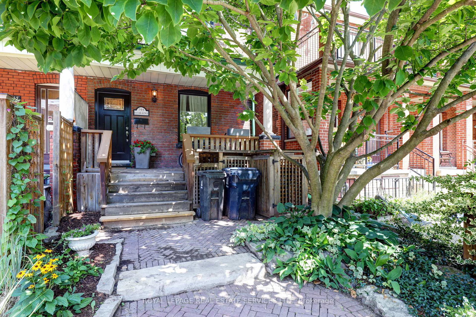 755-euclid-avenue-toronto-ontario-c12687222