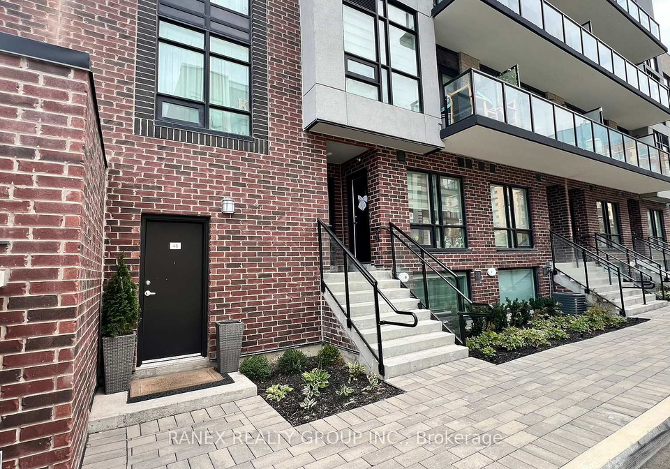 871-sheppard-avenue-w-toronto-ontario-c12687858