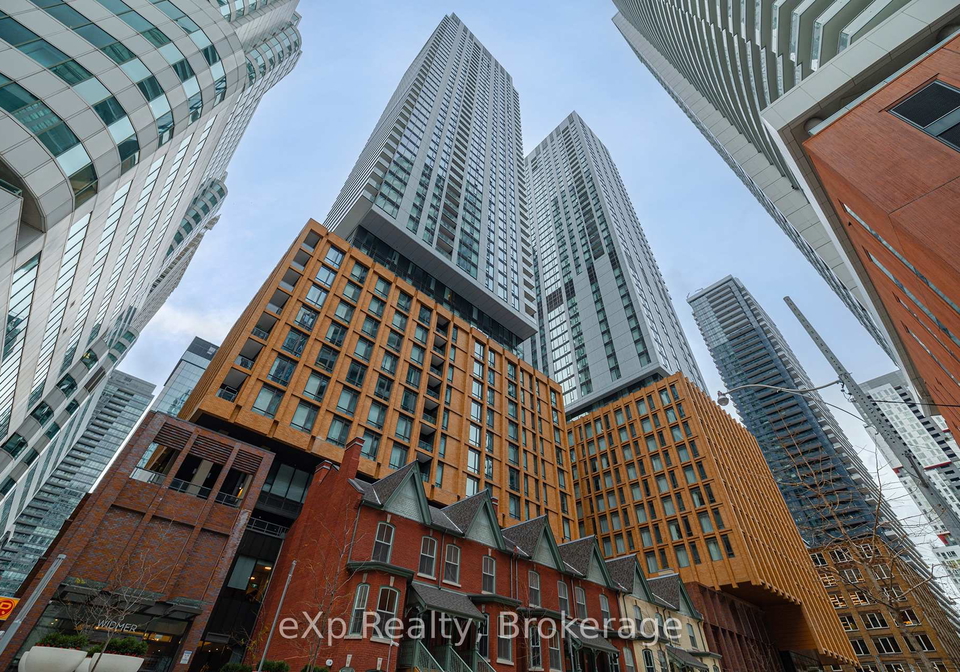 8-widmer-street-toronto-ontario-c12688146