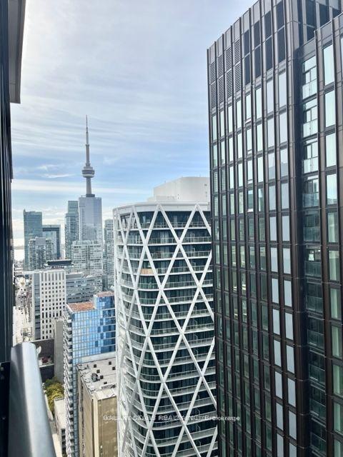 426-university-avenue-toronto-ontario-c12688532