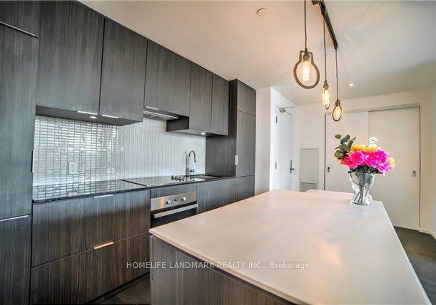 5-st-joseph-street-toronto-ontario-c12688562