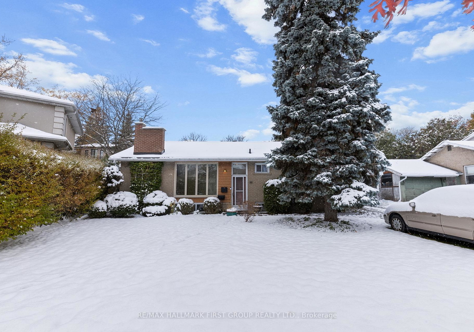 11-merredin-place-north-york-ontario-c12689096