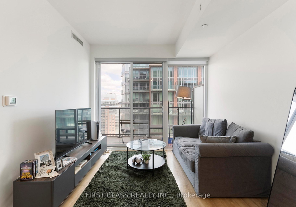 135-east-liberty-street-toronto-ontario-c12689152