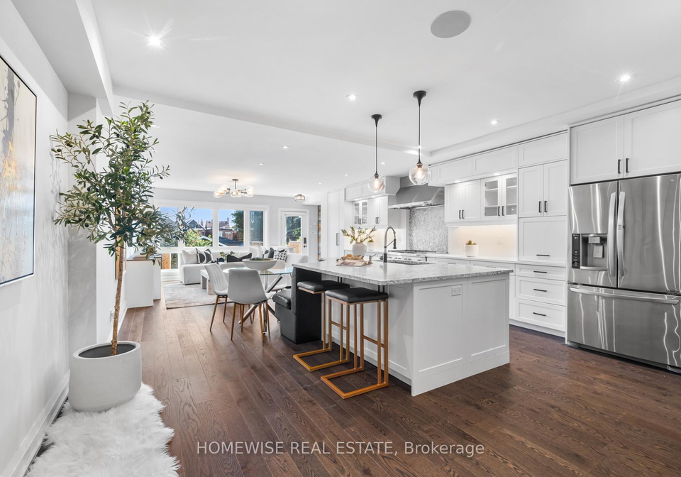 17-earnscliffe-road-toronto-ontario-c12689324