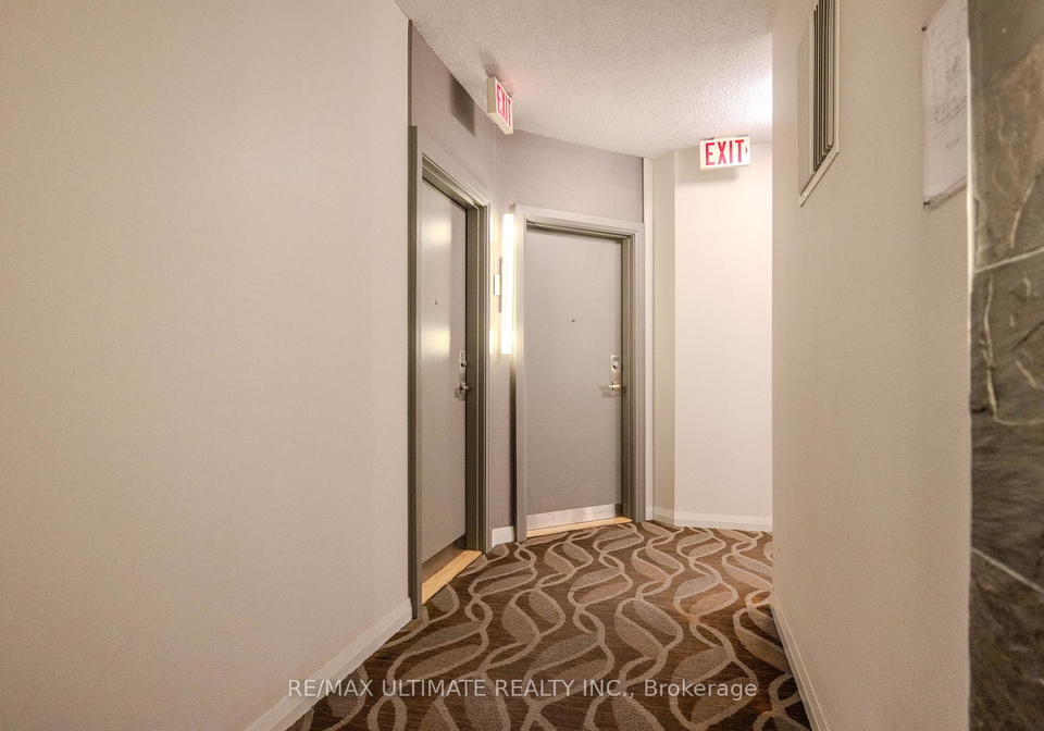 230-queens-quay-w-toronto-ontario-c12689688