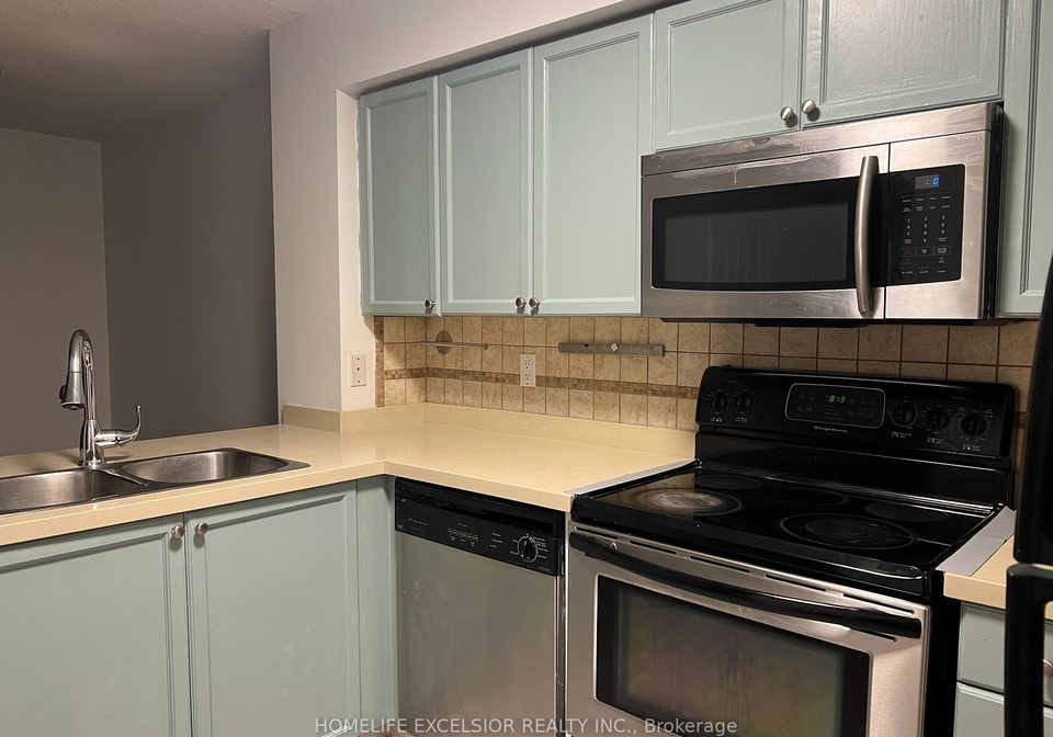30-harrison-garden-boulevard-north-york-ontario-c12689832