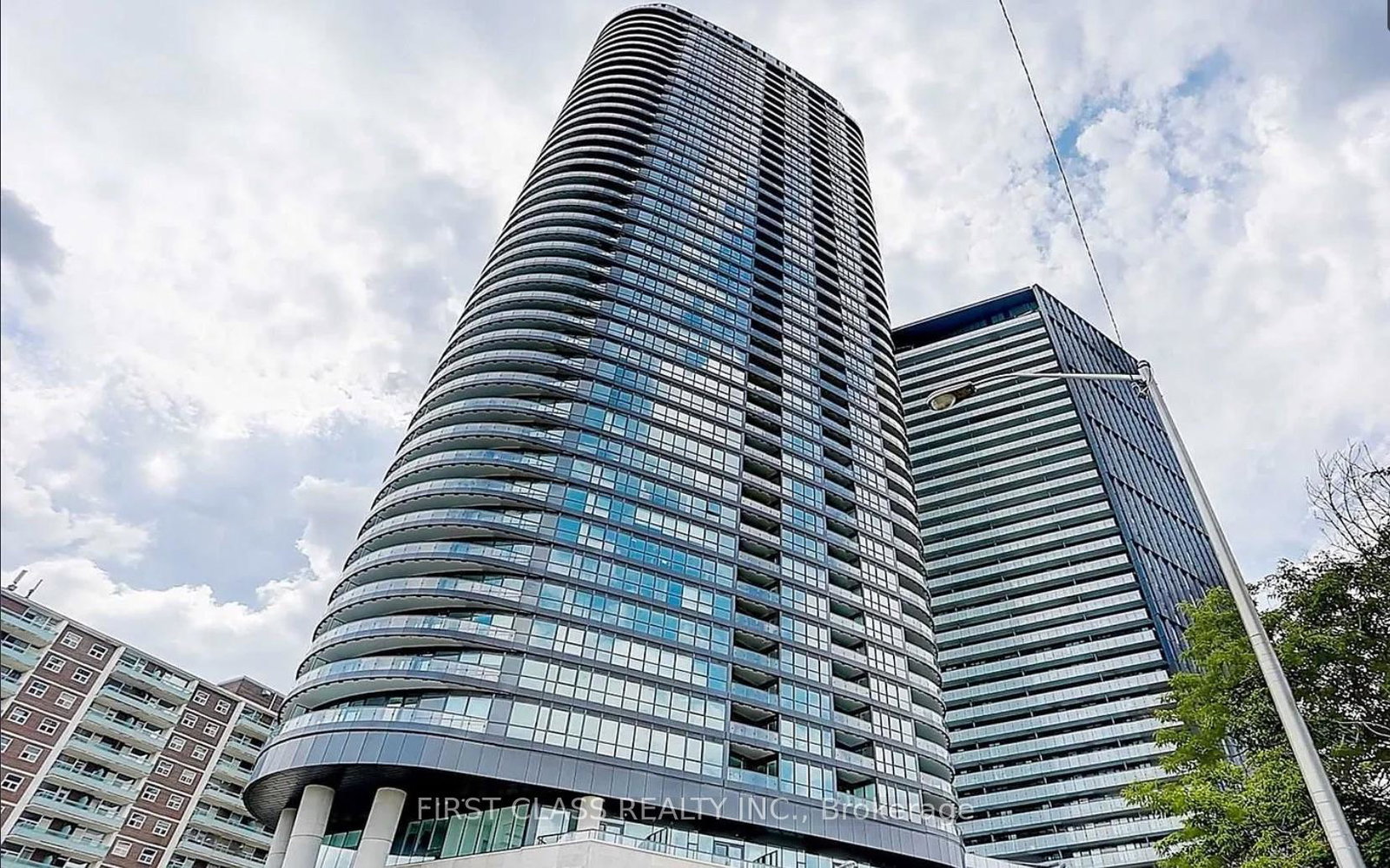 585-bloor-street-e-toronto-ontario-c12689936