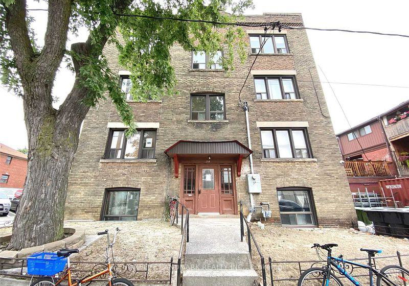 555-palmerston-avenue-toronto-ontario-c12690004