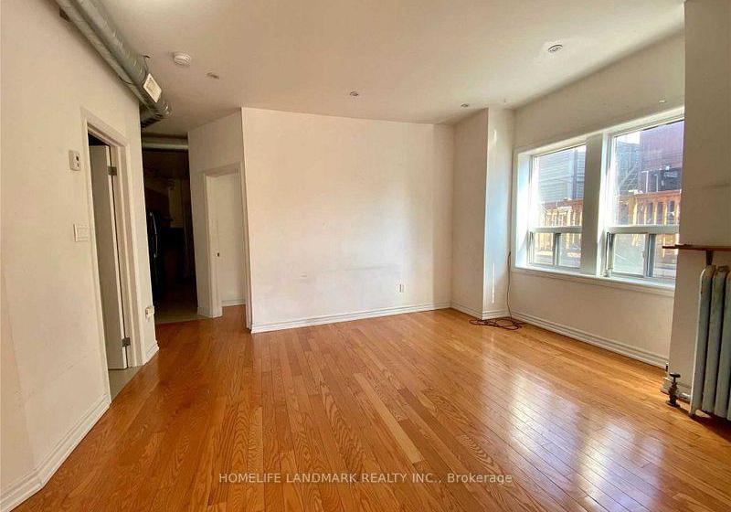 555-palmerston-avenue-toronto-ontario-c12690004