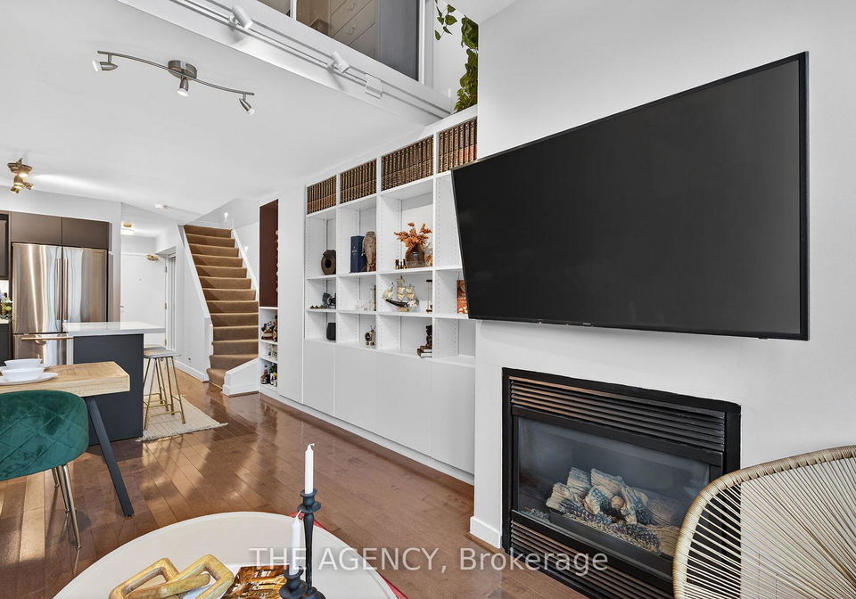 77-lombard-street-toronto-ontario-c12690046