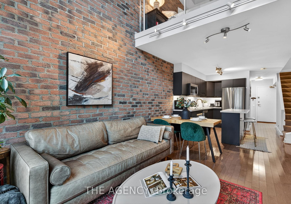 77-lombard-street-toronto-ontario-c12690046