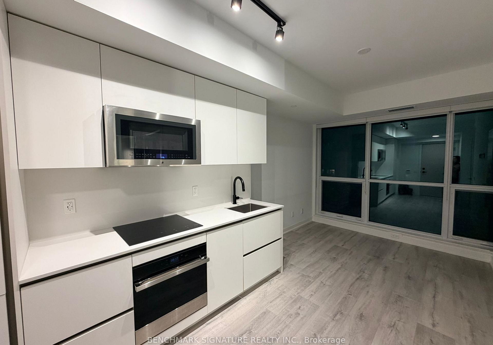 327-king-street-w-toronto-ontario-c12690088