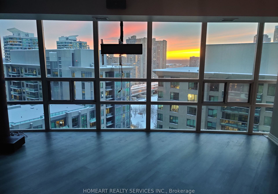 30-grand-trunk-crescent-toronto-ontario-c12690232