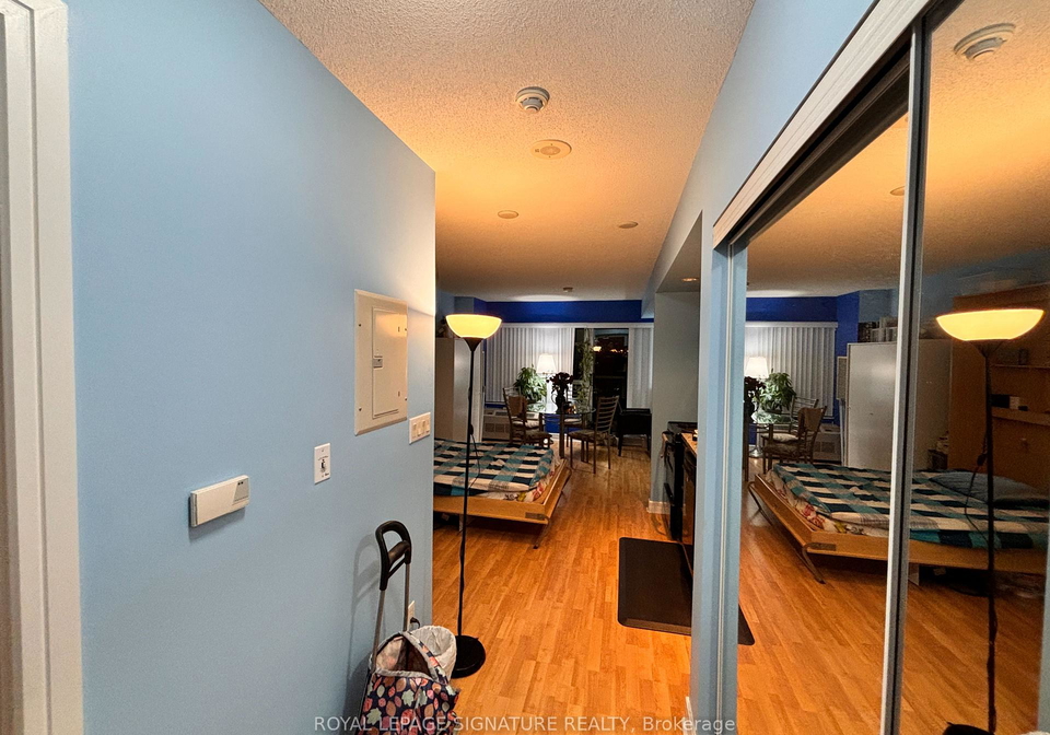 19-avondale-avenue-north-york-ontario-c12690506