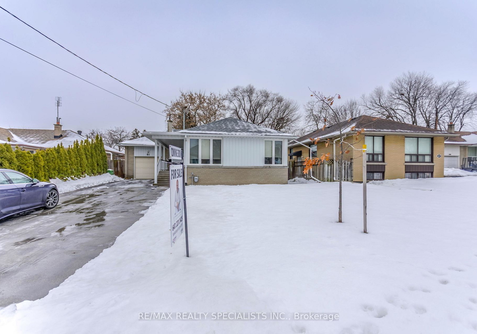 81-acton-avenue-toronto-ontario-c12690682
