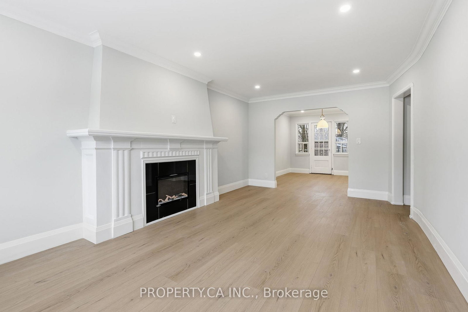117-cheritan-avenue-toronto-ontario-c12691010
