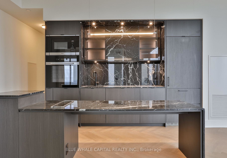 11-yorkville-avenue-toronto-ontario-c12691074