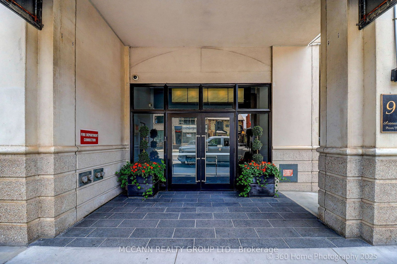 99-avenue-road-toronto-ontario-c12691280