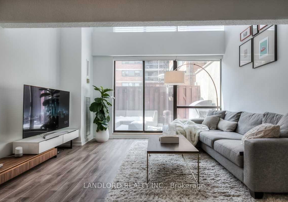 60-st-patrick-street-toronto-ontario-c12691650