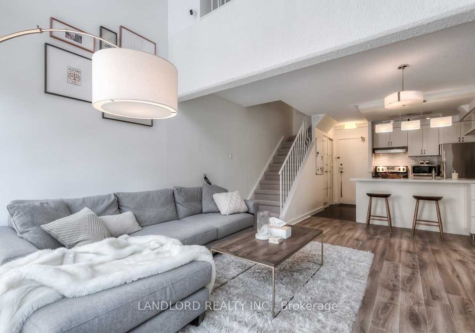 60-st-patrick-street-toronto-ontario-c12691650