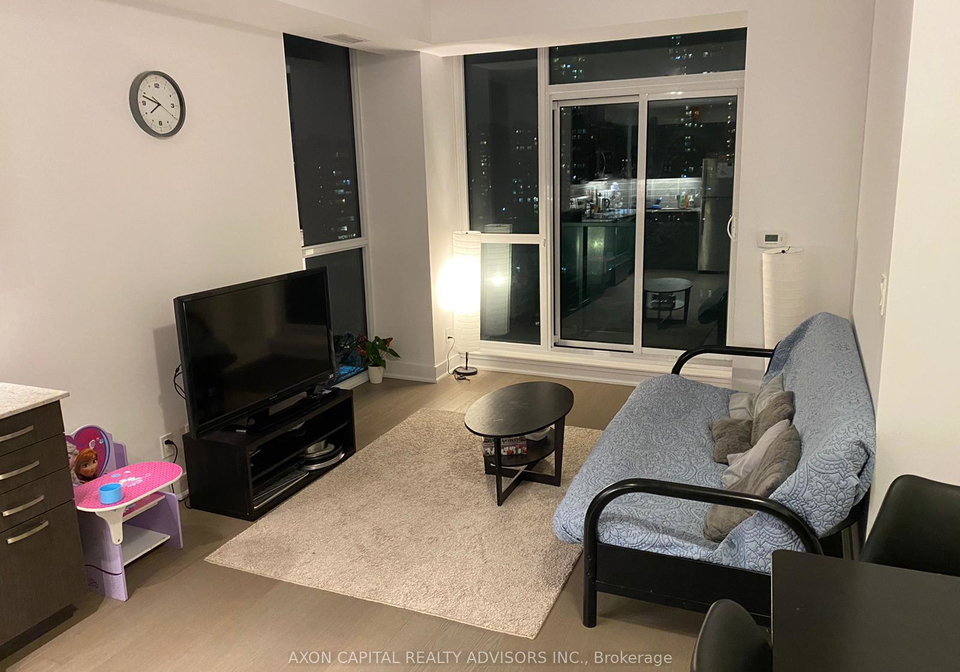 1486-bathurst-street-toronto-ontario-c12691696