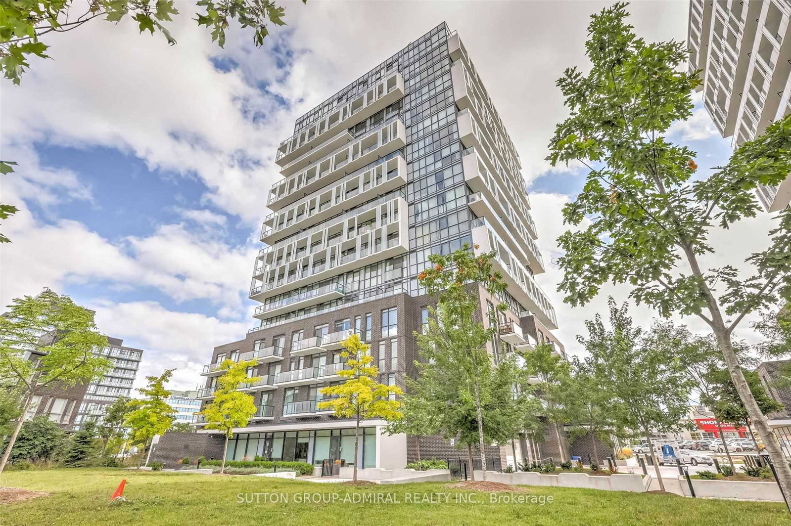150-fairview-mall-drive-north-york-ontario-c12691866