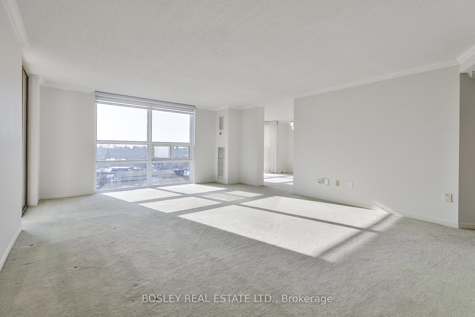 131-beecroft-road-toronto-ontario-c12692046