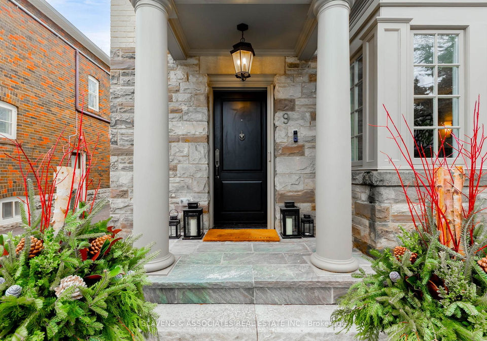 9-elmsthorpe-avenue-toronto-ontario-c12692086
