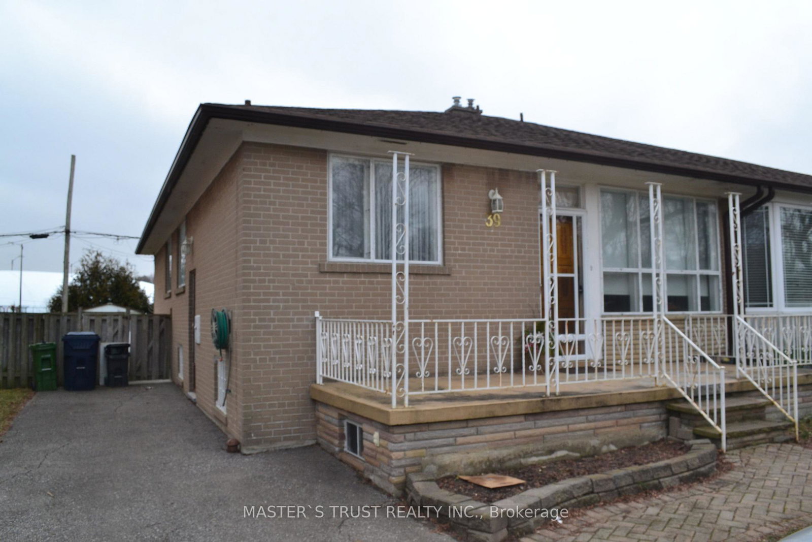 39-combermere-drive-north-york-ontario-c12692216