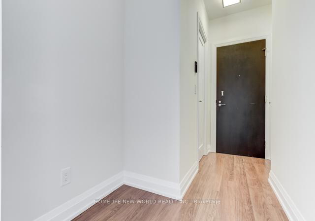 5-sheppard-avenue-e-north-york-ontario-c12692368