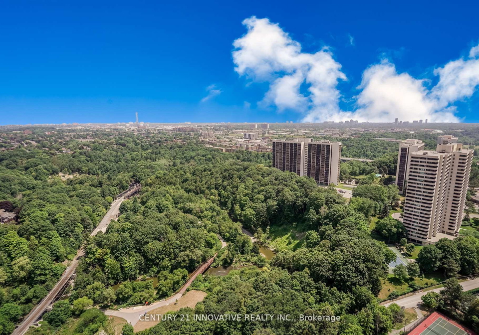 7-concorde-place-north-york-ontario-c12692402