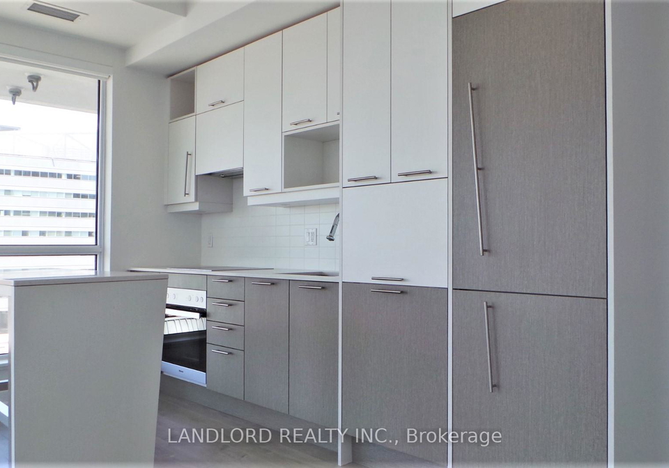 199-richmond-street-w-toronto-ontario-c12692468