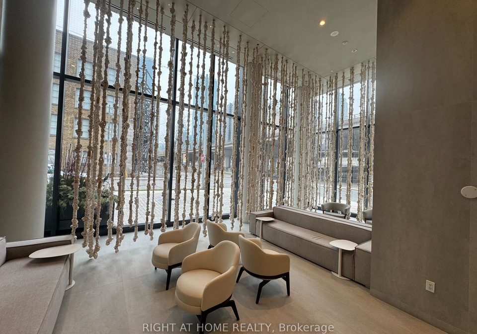 55-cooper-street-toronto-ontario-c12692546