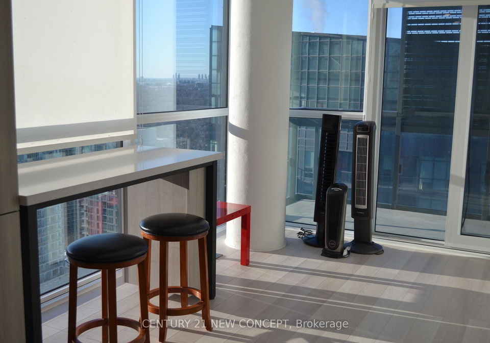 39-roehampton-avenue-toronto-ontario-c12692690