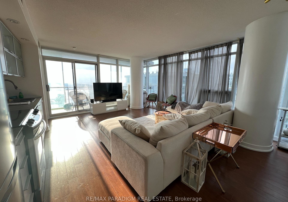 25-capreol-court-toronto-ontario-c12692776