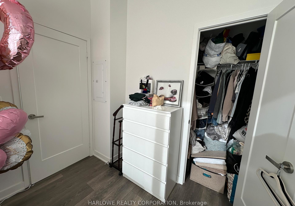 99-broadway-avenue-toronto-ontario-c12692878