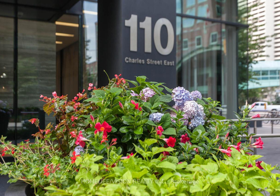 110-charles-street-e-toronto-ontario-c12692896