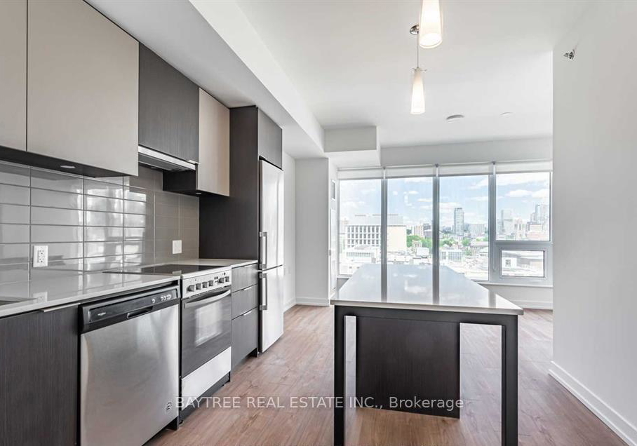 203-college-street-toronto-ontario-c12692948