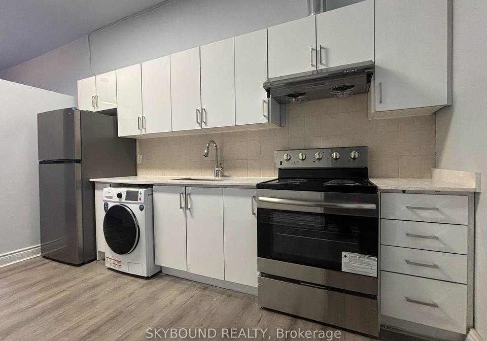 527-queen-street-w-toronto-ontario-c12693228