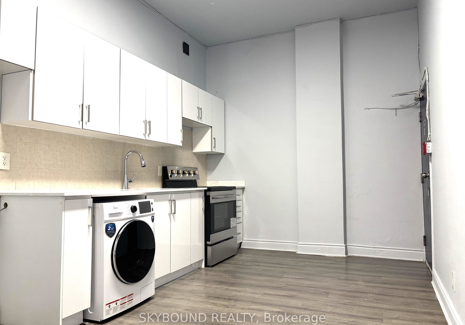 527-queen-street-w-toronto-ontario-c12693228