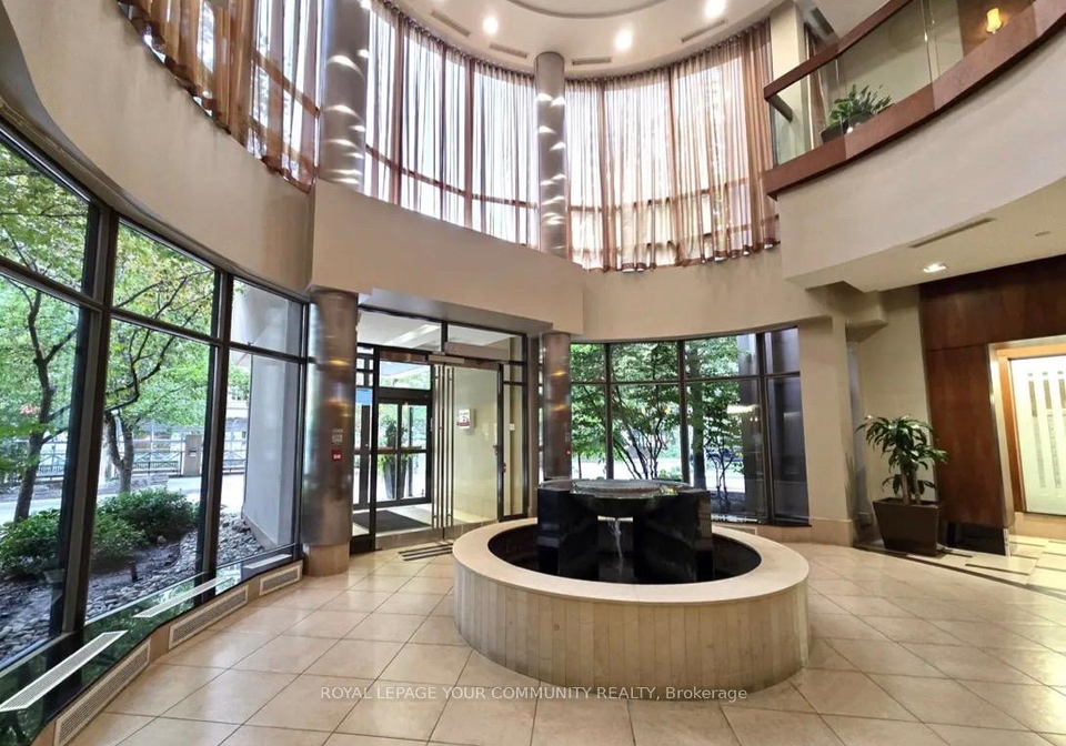 10-northtown-way-north-york-ontario-c12693432