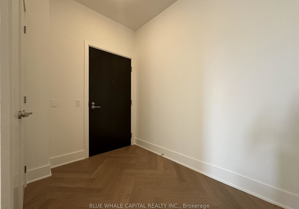 11-yorkville-avenue-toronto-ontario-c12693558