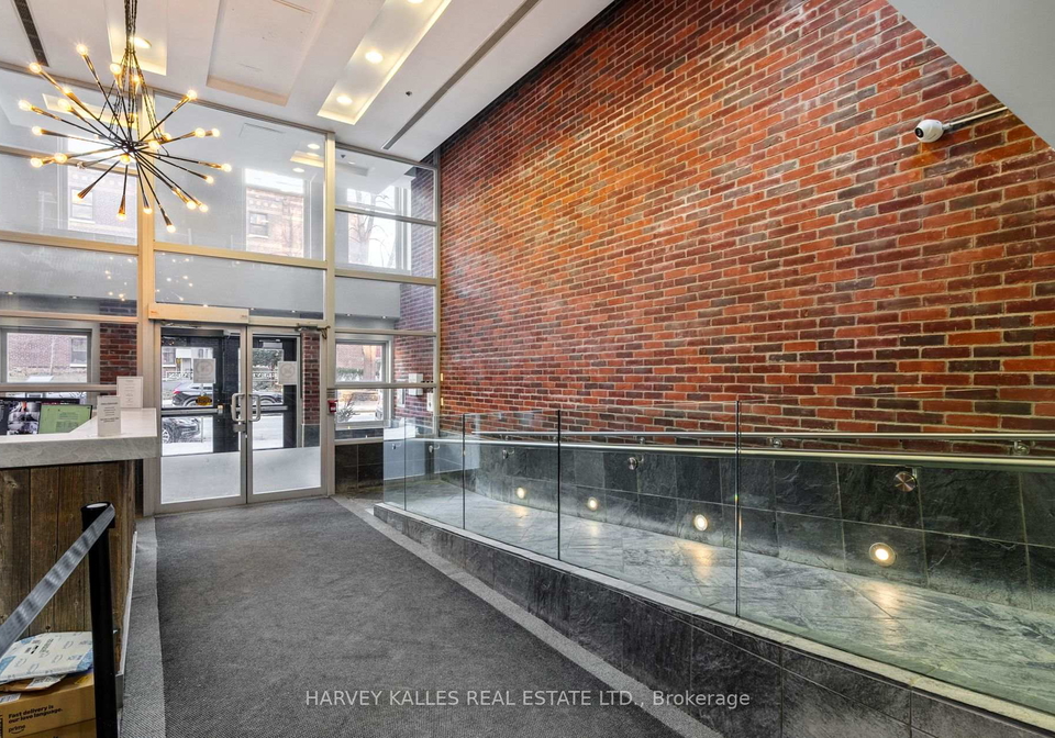 11-st-joseph-street-toronto-ontario-c12693602