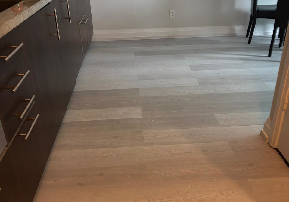 2-anndale-drive-north-york-ontario-c12693728