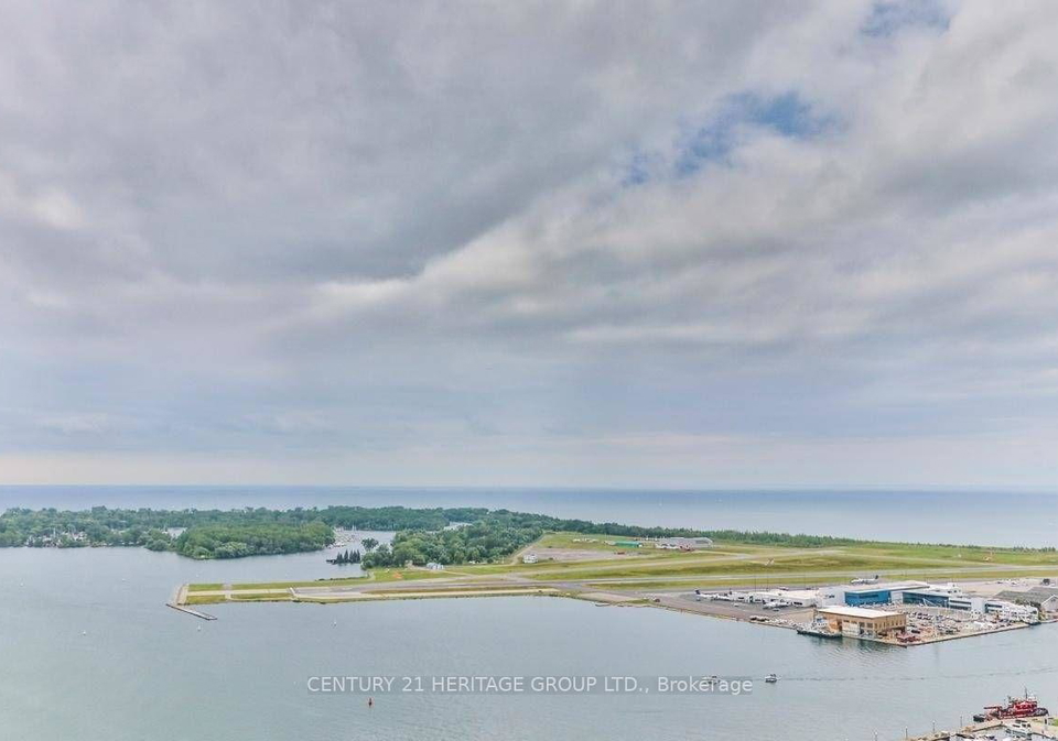 35-mariner-terrace-toronto-ontario-c12693750
