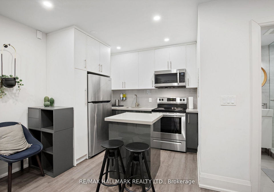 595-st-clair-avenue-w-toronto-ontario-c12693772