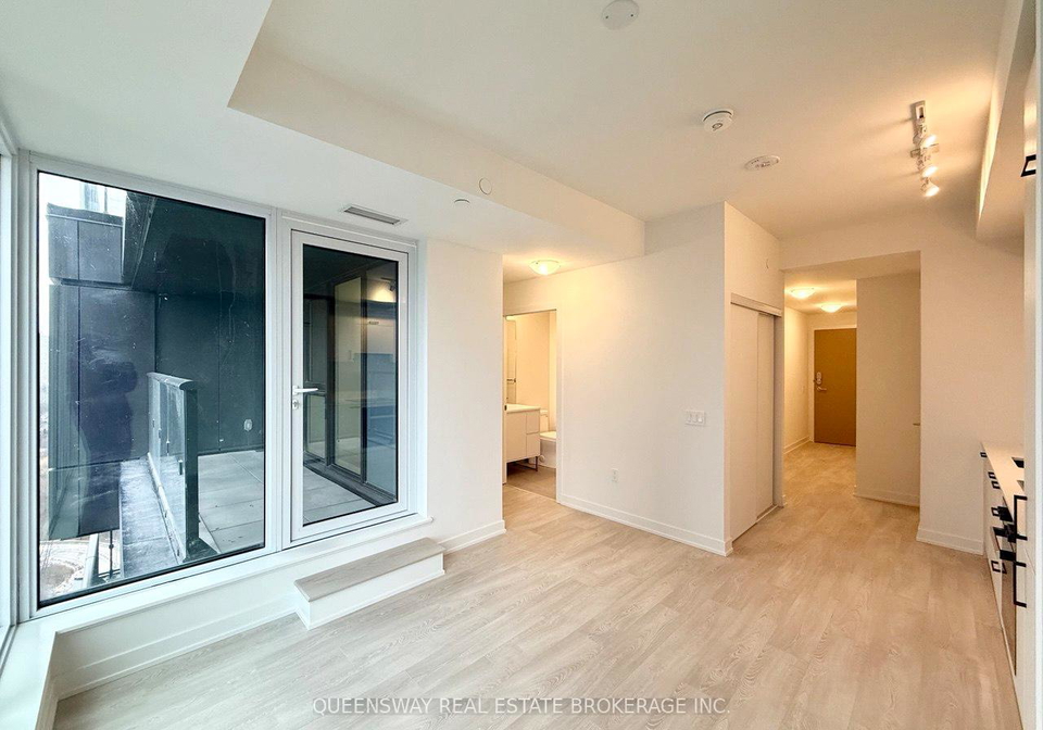 1-quarrington-lane-w-north-york-ontario-c12693786
