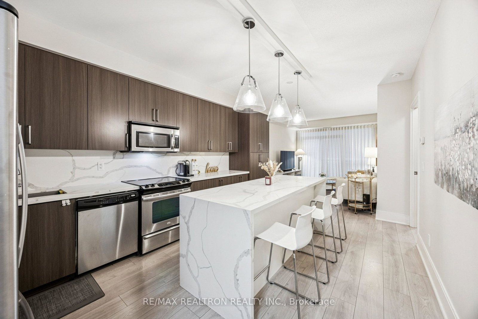 25-broadway-avenue-toronto-ontario-c12693850