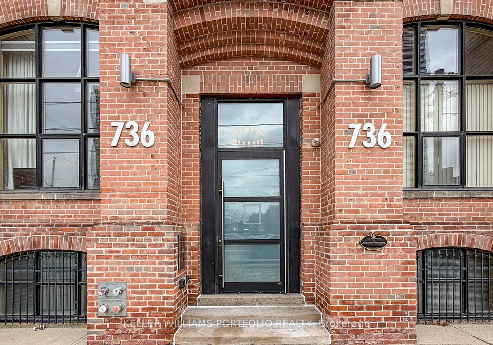 736-dundas-street-e-toronto-ontario-c12694264